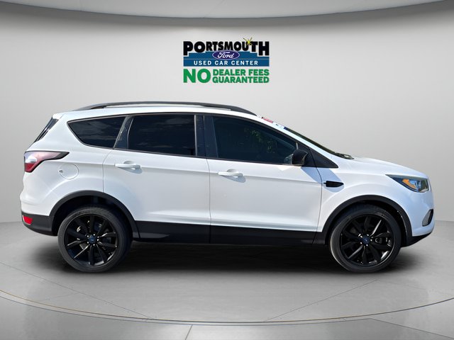 Certified 2018 Ford Escape SE w/ SE Sport Appearance Package AWD/4WD image 6