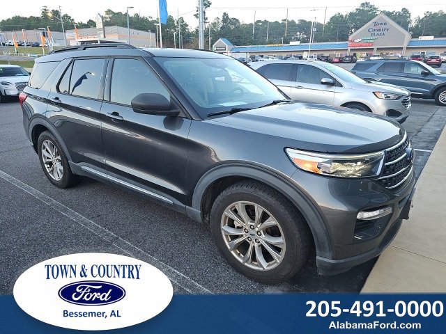 Certified 2020 Ford Explorer XLT w/ Equipment Group 202A image 7