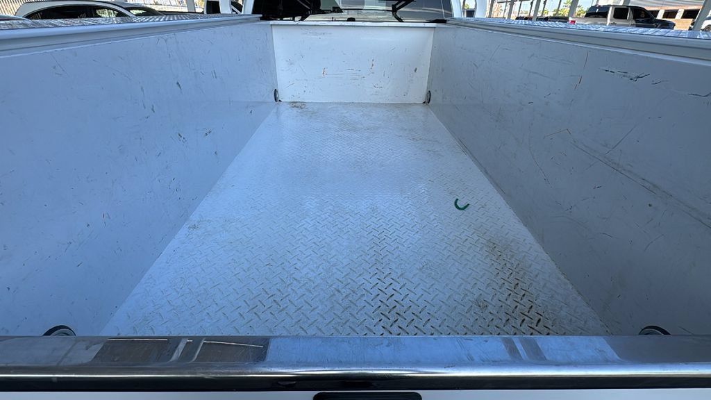 Certified 2025 Ford F250 2WD SuperCab Super Duty image 25