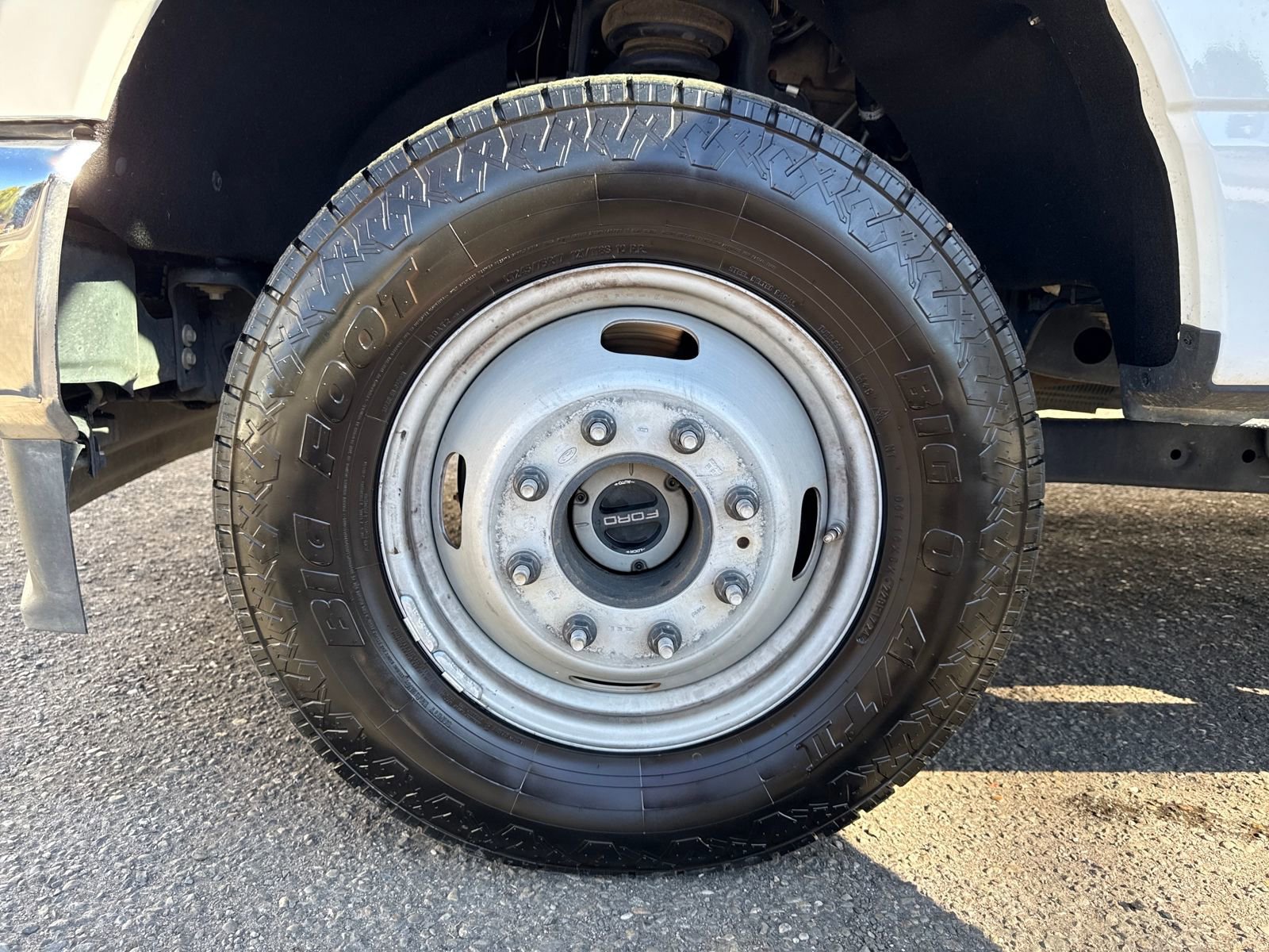 Certified 2024 Ford F350 XLT image 27