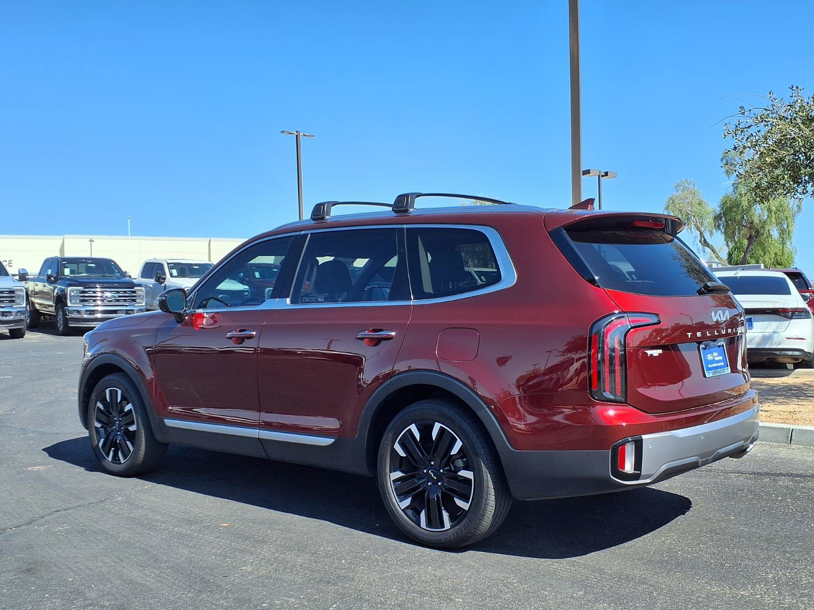 Used 2024 Kia Telluride SX AWD/4WD image 4