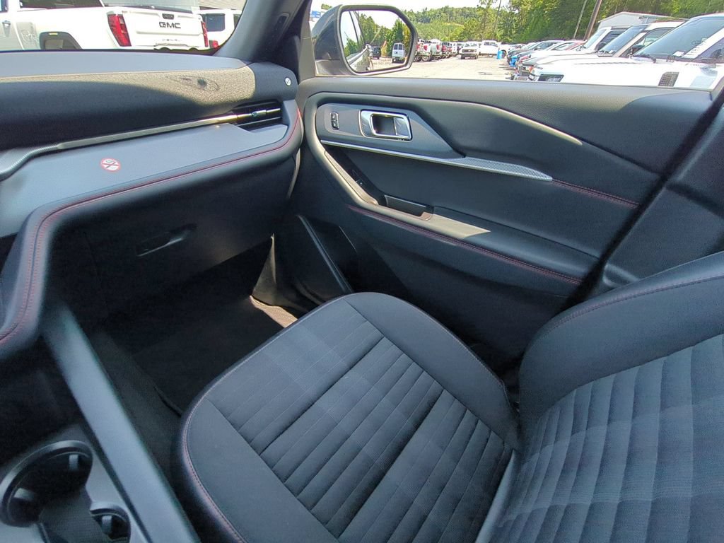 Certified 2026 Ford Explorer ST-Line AWD/4WD image 19