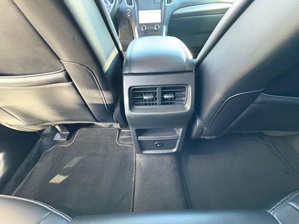 Certified 2024 Ford Edge SEL image 26