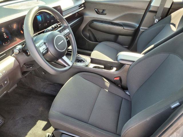 Used 2025 Hyundai Kona SE FWD image 13