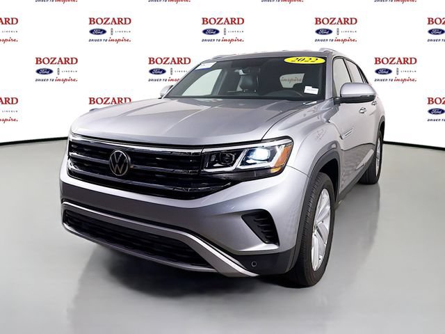 Used 2022 Volkswagen Atlas Cross Sport SE FWD image 4