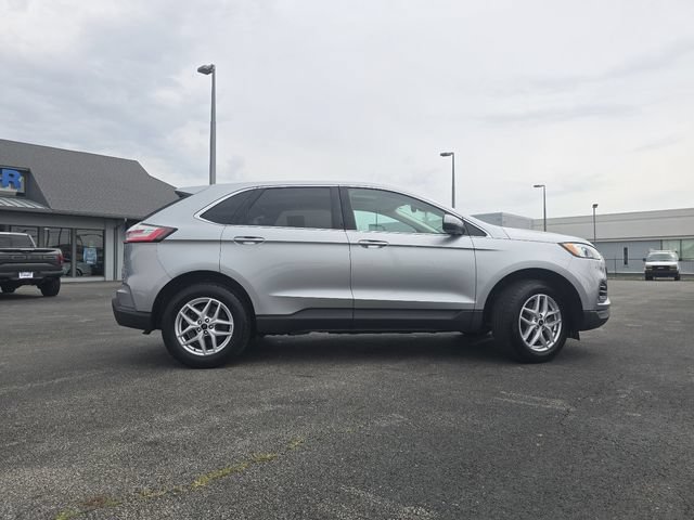 Certified 2024 Ford Edge SEL w/ Convenience Package AWD/4WD image 17