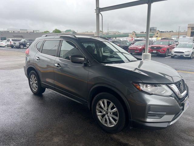 Used 2019 Nissan Rogue SV AWD/4WD image 4