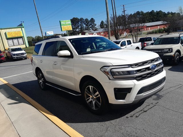 Certified 2022 Ford Expedition XLT RWD image 4