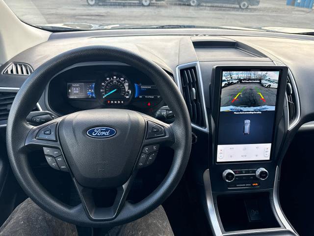 Certified 2023 Ford Edge SE w/ Black Appearance Package AWD/4WD image 11