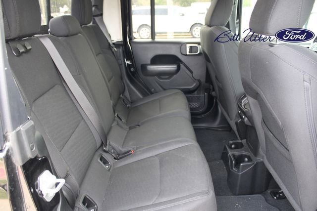 Used 2020 Jeep Gladiator Sport w/ Quick Order Package 24S image 11