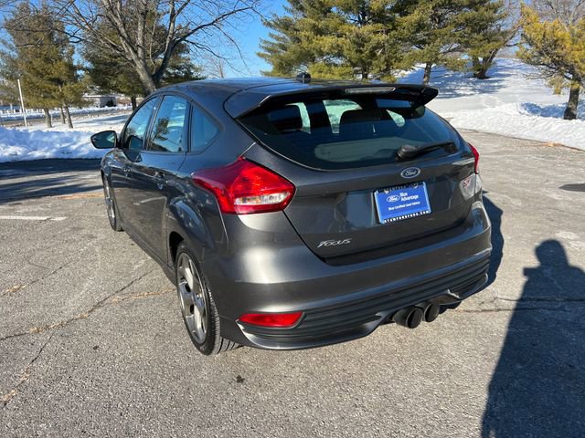 Certified 2018 Ford Focus ST image 5