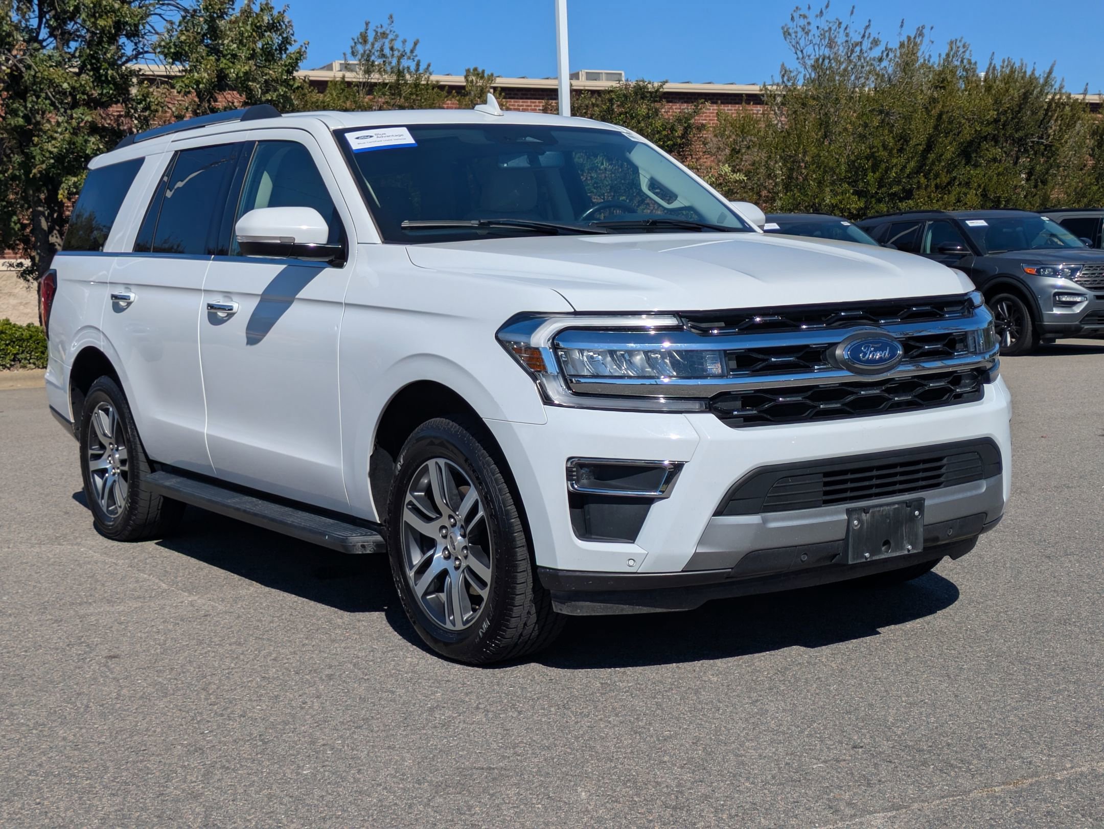 Certified 2024 Ford Expedition Limited image 1