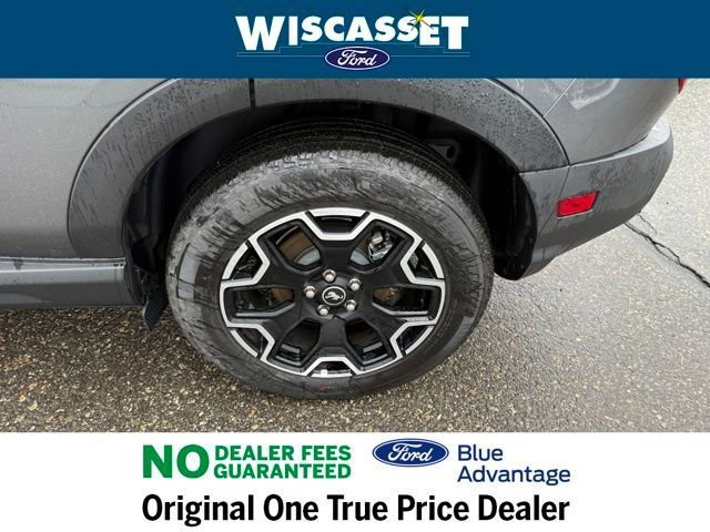 Certified 2025 Ford Bronco Sport Outer Banks w/ Outer Banks Tech Package+ AWD/4WD image 35