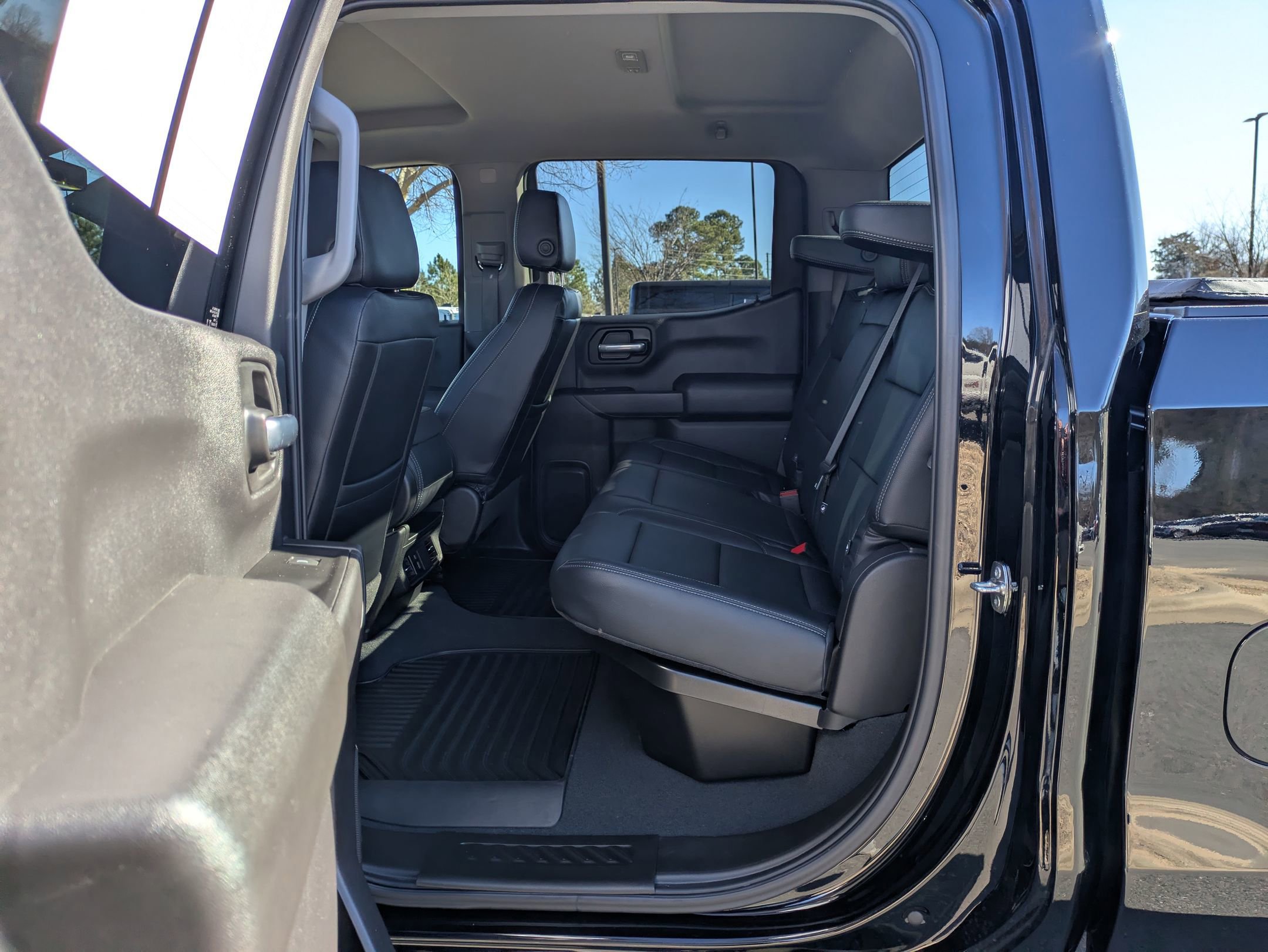 Used 2025 Chevrolet Silverado 1500 Custom Trail Boss w/ Turbomax Blackout Package image 28