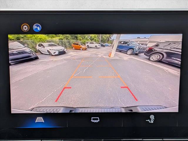 Used 2025 Chevrolet Colorado Z71 AWD/4WD image 15