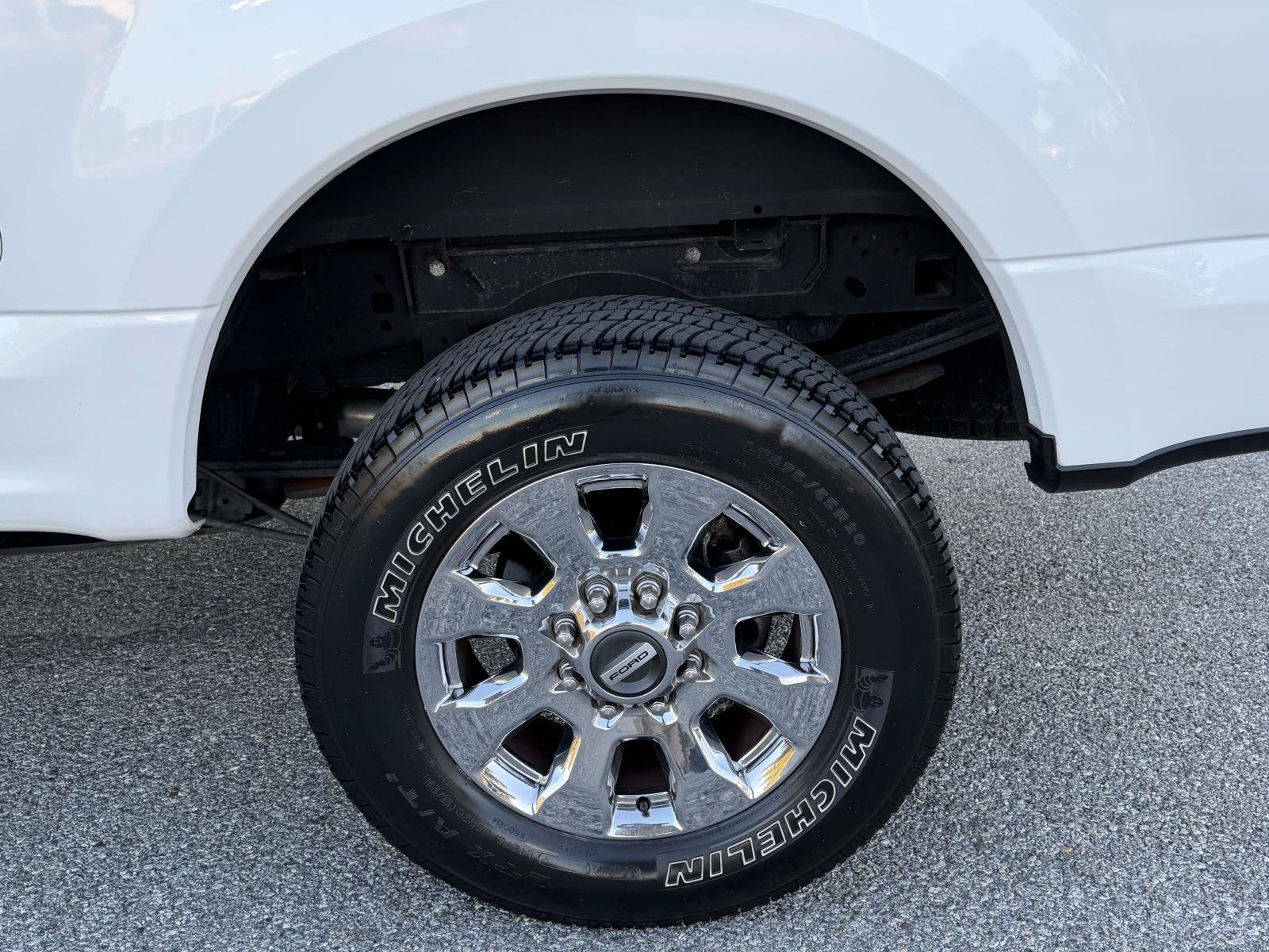 Certified 2019 Ford F250 Lariat w/ Chrome Package AWD/4WD image 32