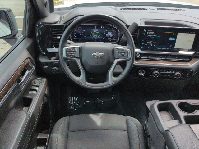 Used 2023 Chevrolet Silverado 1500 RST AWD/4WD image 15