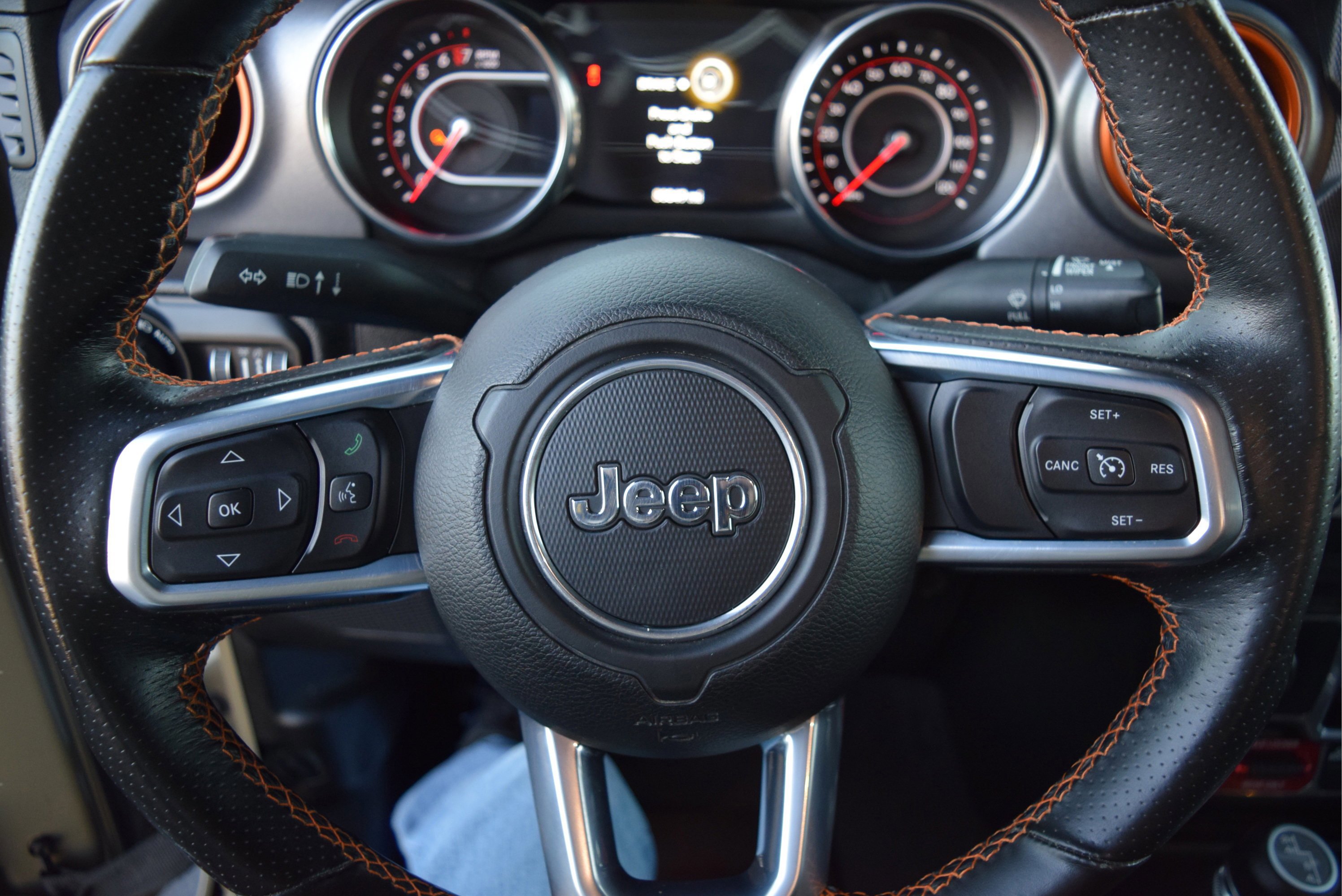 Used 2020 Jeep Gladiator Mojave image 11