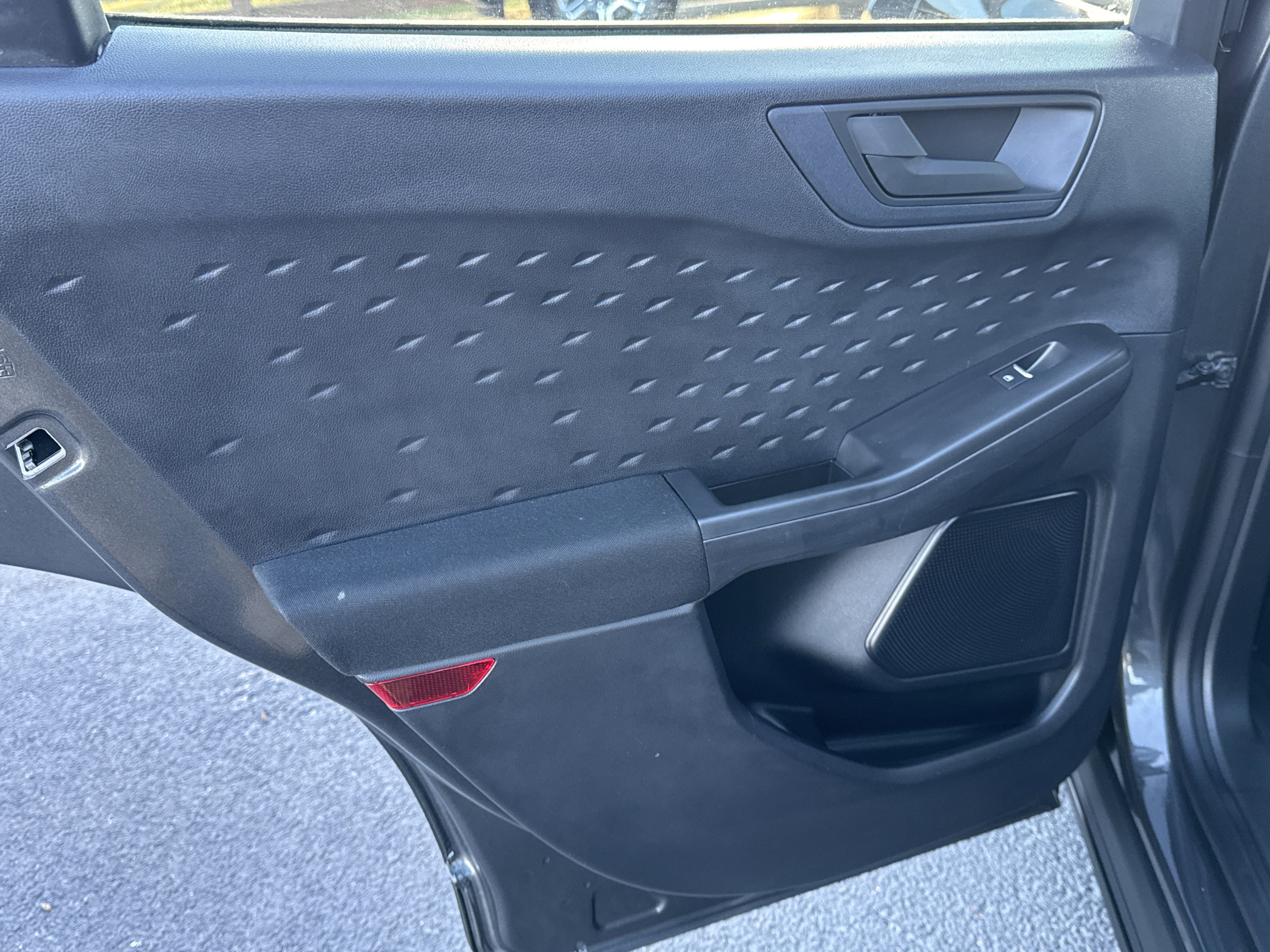 Certified 2020 Ford Escape S image 21