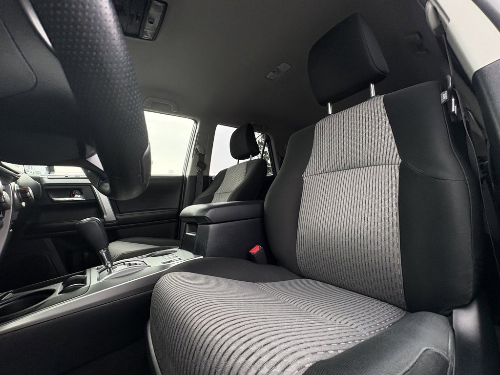 Used 2019 Toyota 4Runner SR5 image 17