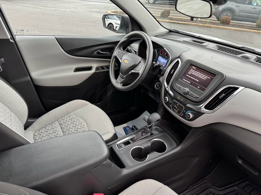 Used 2024 Chevrolet Equinox LS w/ LS Convenience Package image 14