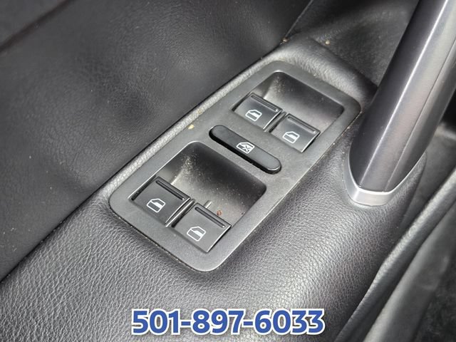 Used 2020 Volkswagen Passat 2.0T SEL FWD image 28