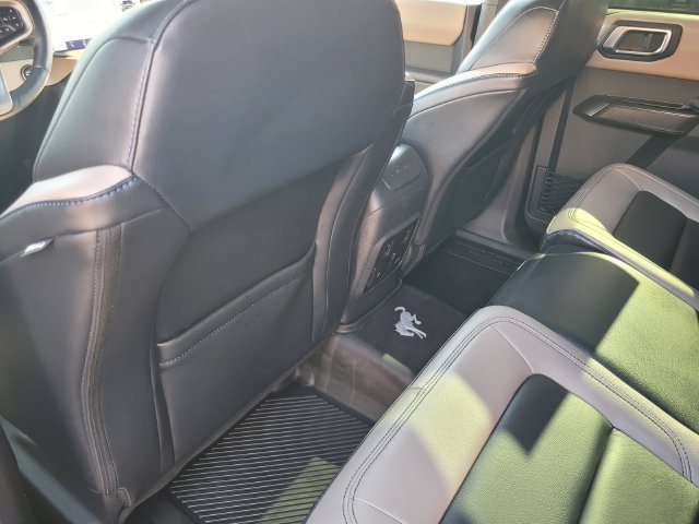Certified 2024 Ford Bronco Wildtrak AWD/4WD image 12