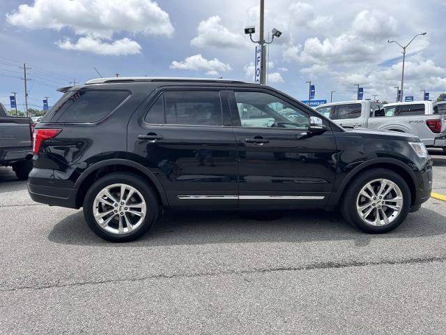 Certified 2019 Ford Explorer XLT w/ Equipment Group 202A FWD image 4