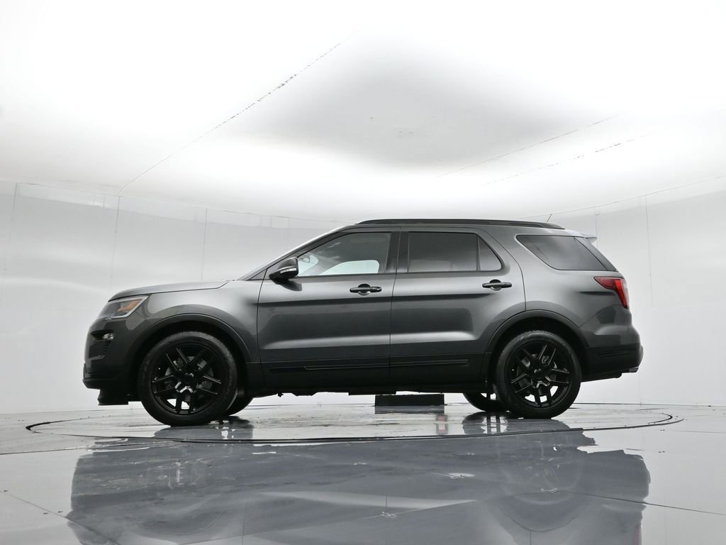 Certified 2018 Ford Explorer Sport w/ Equipment Group 401A image 8