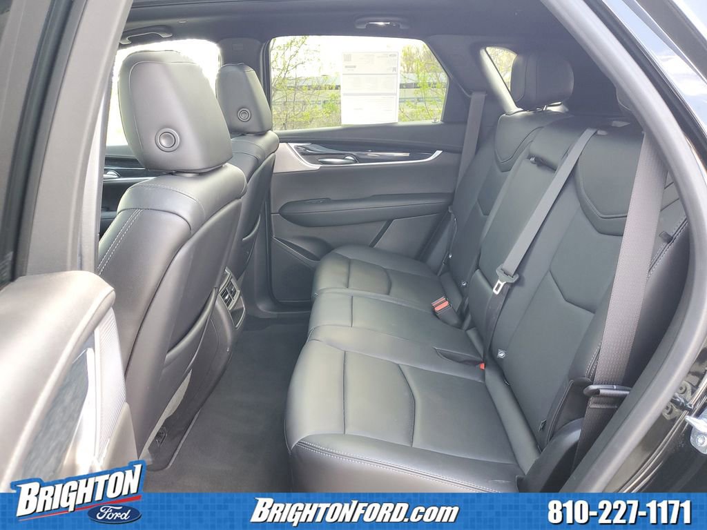 Used 2020 Cadillac XT5 Premium Luxury w/ LPO, Floor Liner Package AWD/4WD image 14
