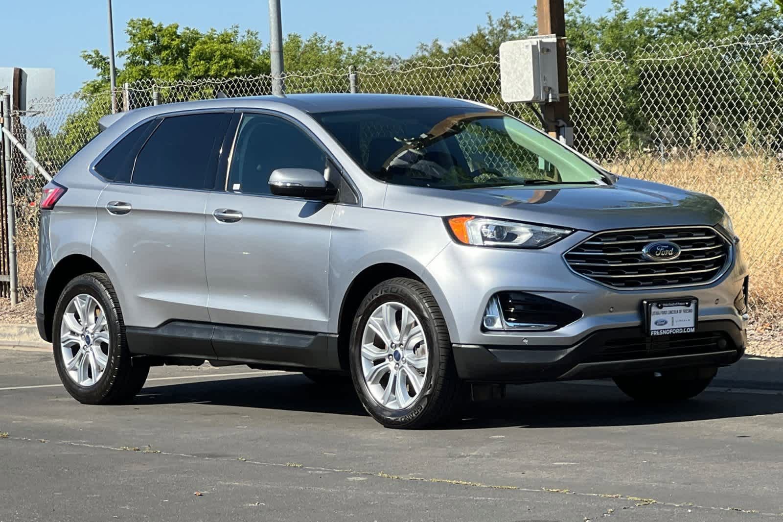 Certified 2022 Ford Edge Titanium AWD/4WD image 10
