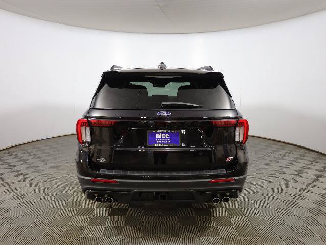 Certified 2026 Ford Explorer ST w/ Sun And Sound Package AWD/4WD image 6