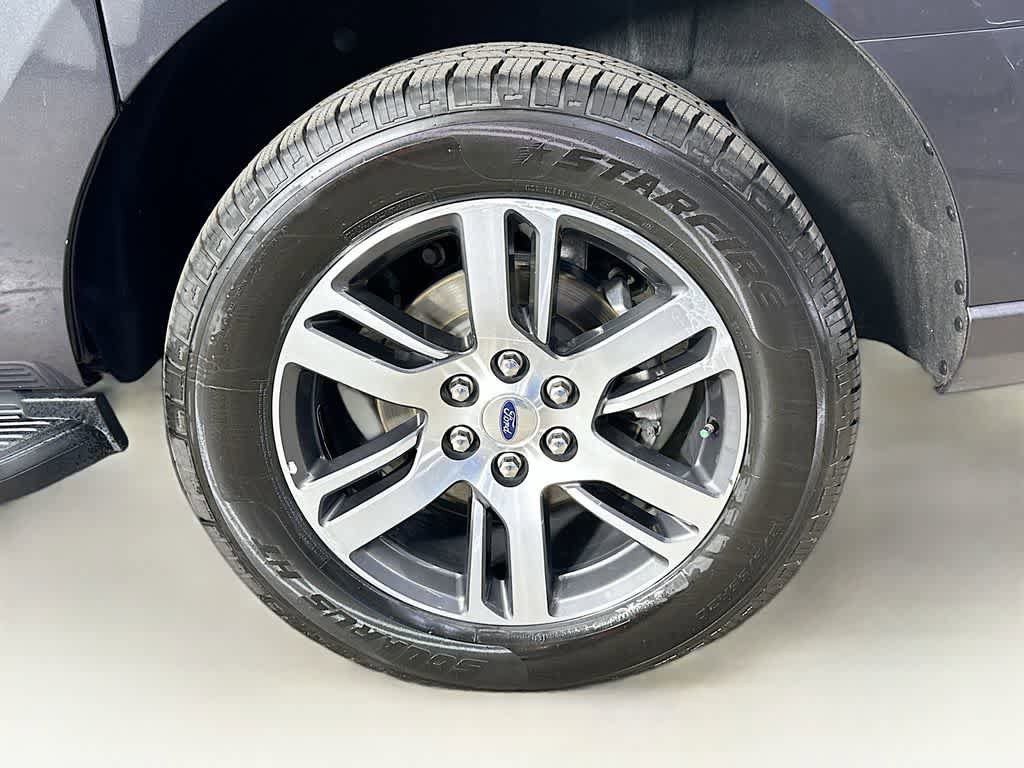 Certified 2024 Ford Expedition Max Limited RWD image 8