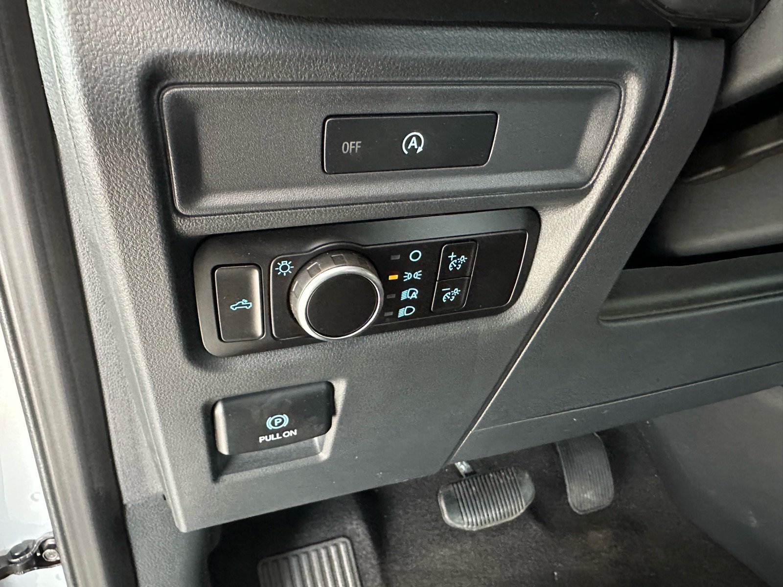 Certified 2025 Ford F150 STX AWD/4WD image 26