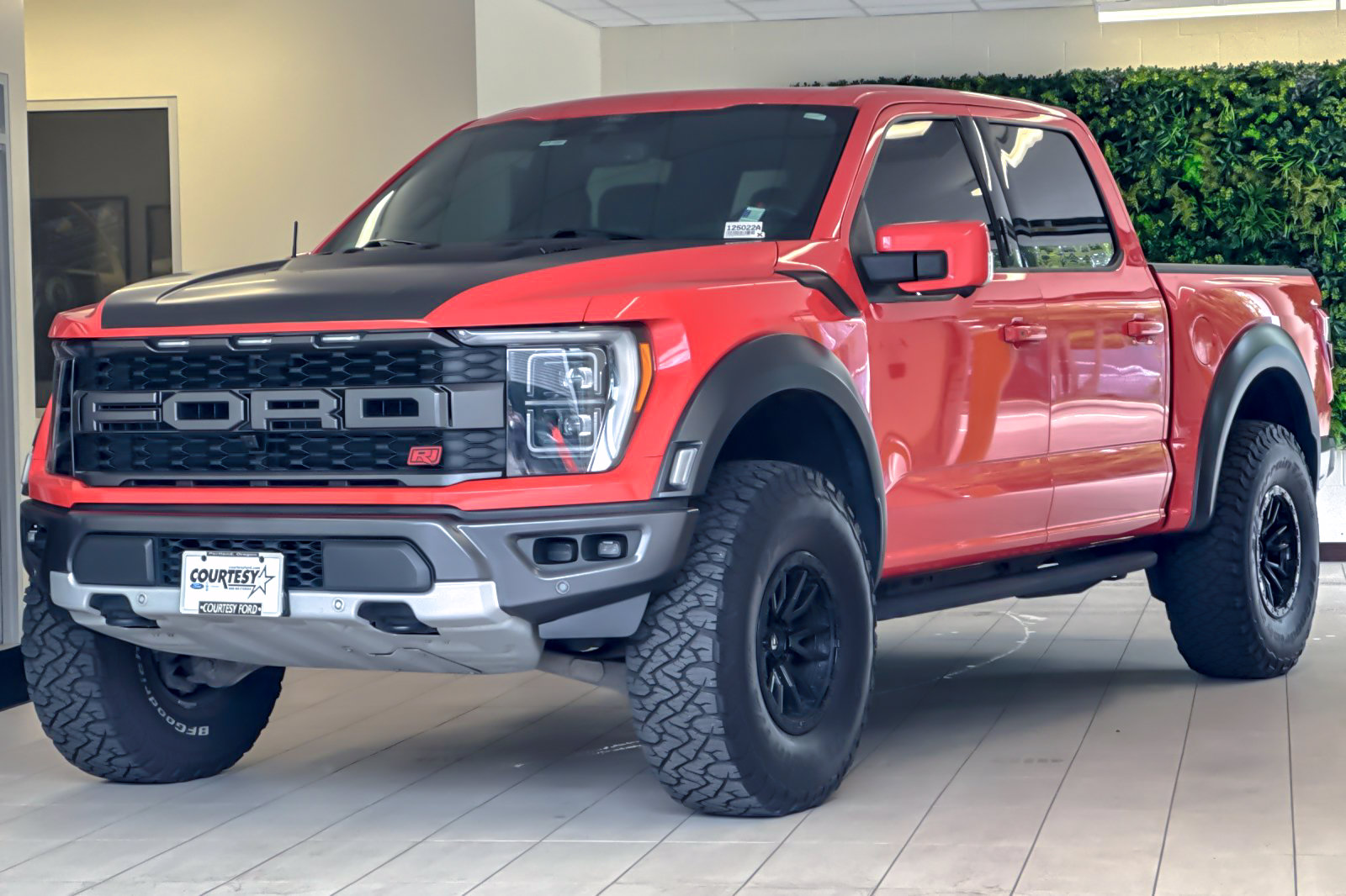 Certified 2022 Ford F150 Raptor w/ Equipment Group 801A High AWD/4WD image 8