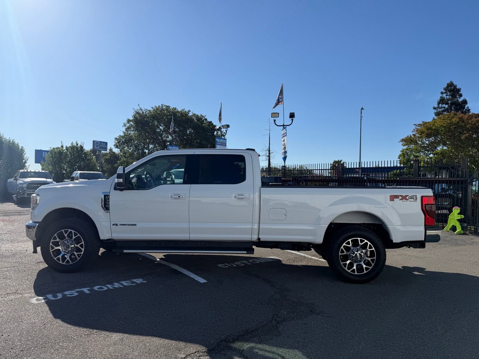 Certified 2020 Ford F350 Lariat w/ Lariat Ultimate Package AWD/4WD image 2