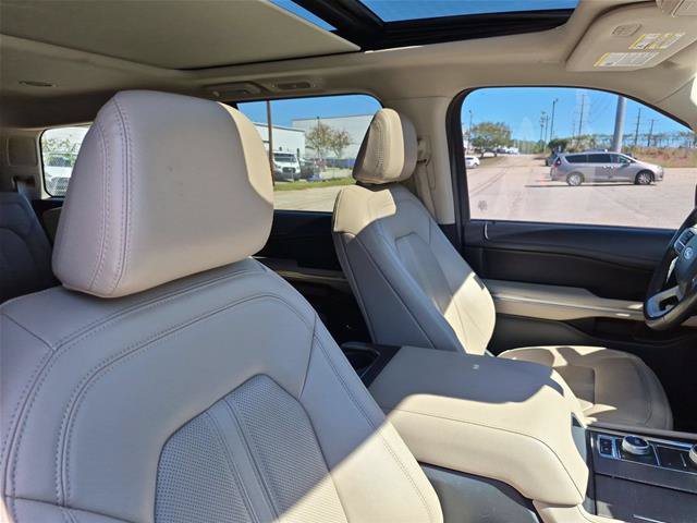 Certified 2024 Ford Expedition Limited AWD/4WD image 39