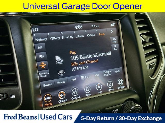 Used 2018 Jeep Grand Cherokee Altitude AWD/4WD image 19