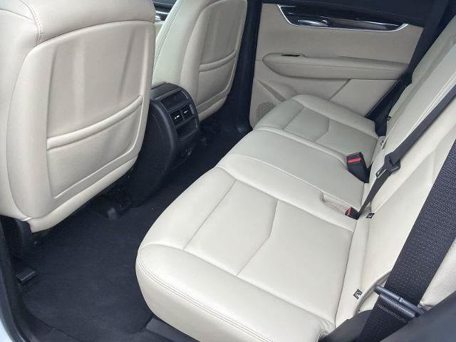 Used 2019 Cadillac XT5 AWD image 18
