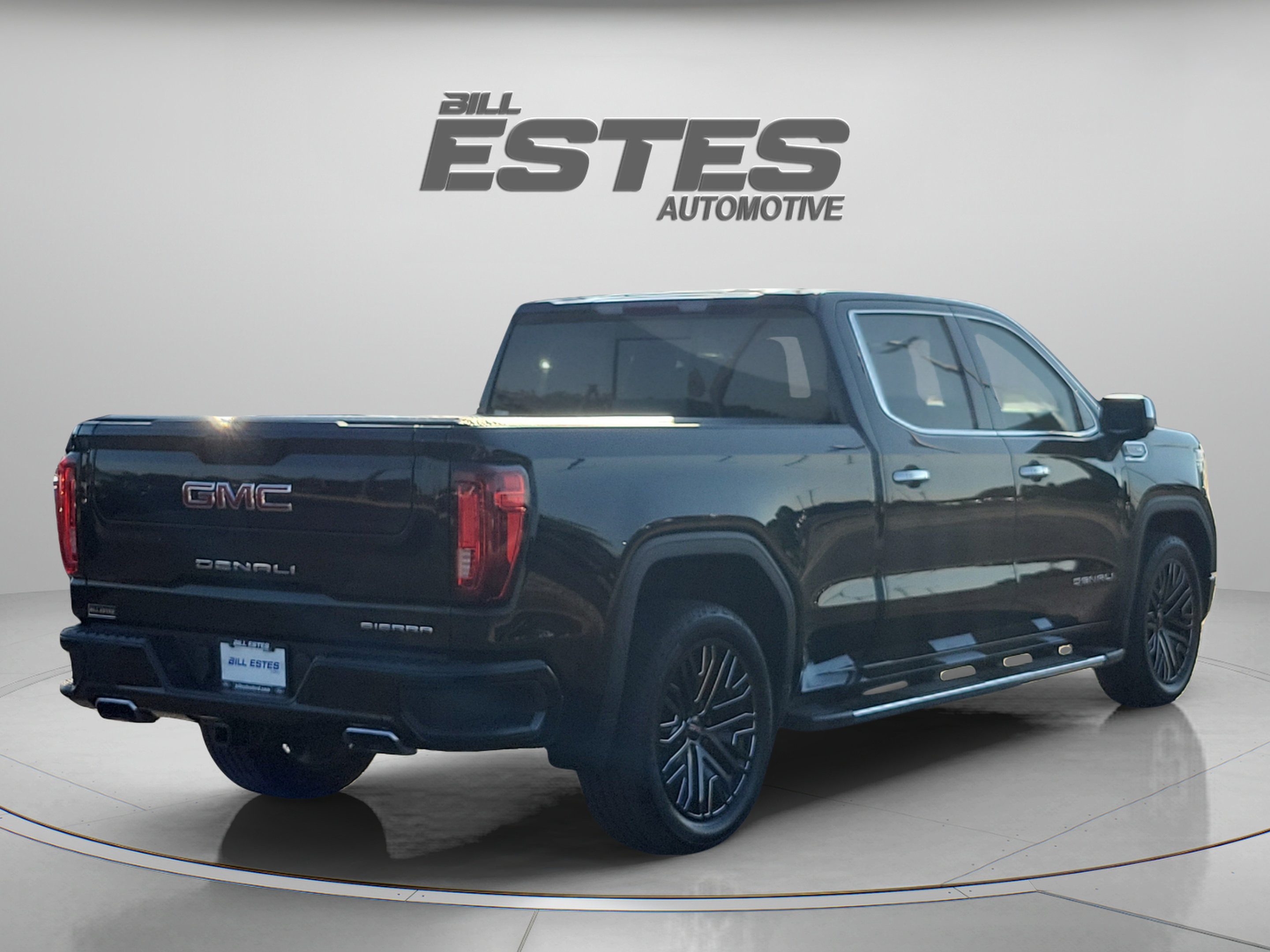 Used 2022 GMC Sierra 1500 Denali AWD/4WD image 4