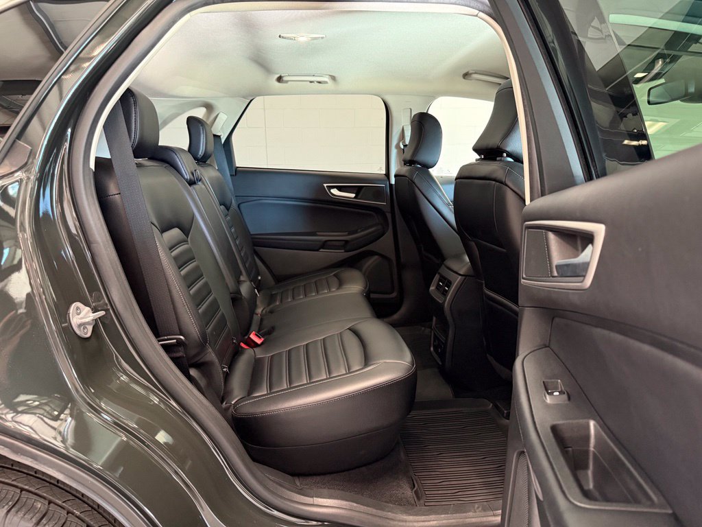 Certified 2023 Ford Edge SEL w/ Convenience Package AWD/4WD image 32