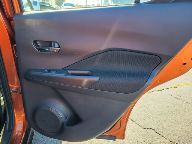 Used 2023 Nissan Kicks SV image 27