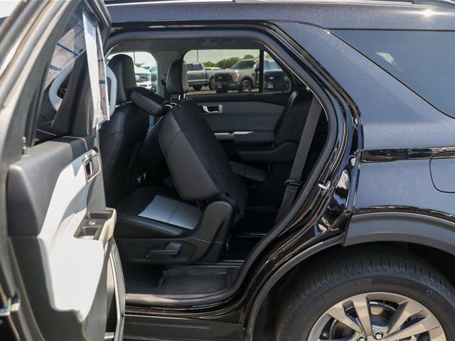 Certified 2024 Ford Explorer XLT w/ Equipment Group 202A AWD/4WD image 28