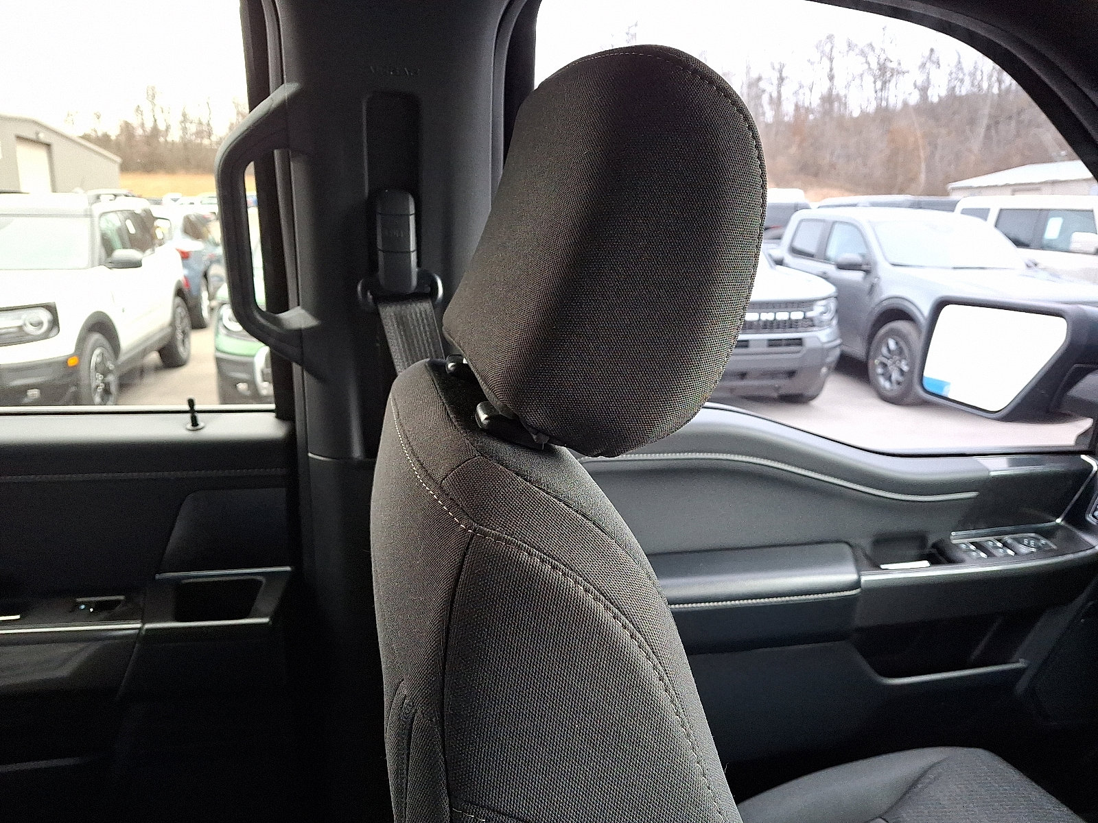 Certified 2022 Ford F150 XLT w/ Equipment Group 302A High image 13