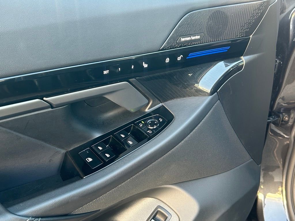 Used 2026 BMW 530i image 36