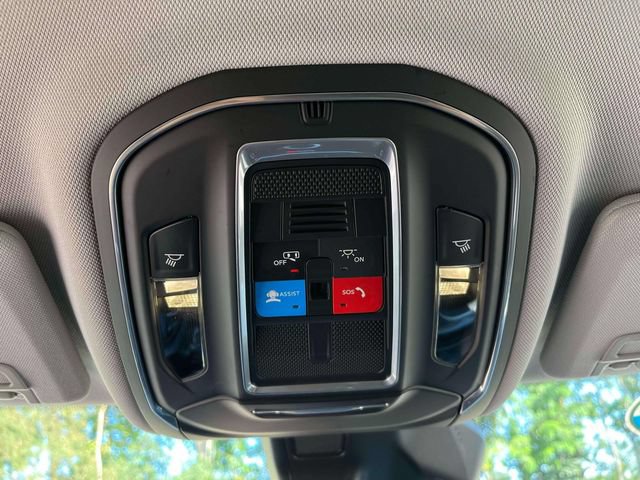 Used 2023 Jeep Grand Cherokee L Laredo w/ Trailer Tow Group (B) AWD/4WD image 35