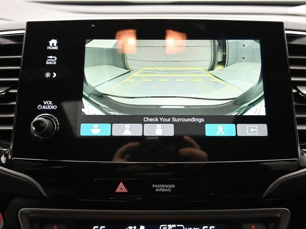 Used 2021 Honda Passport Touring image 4