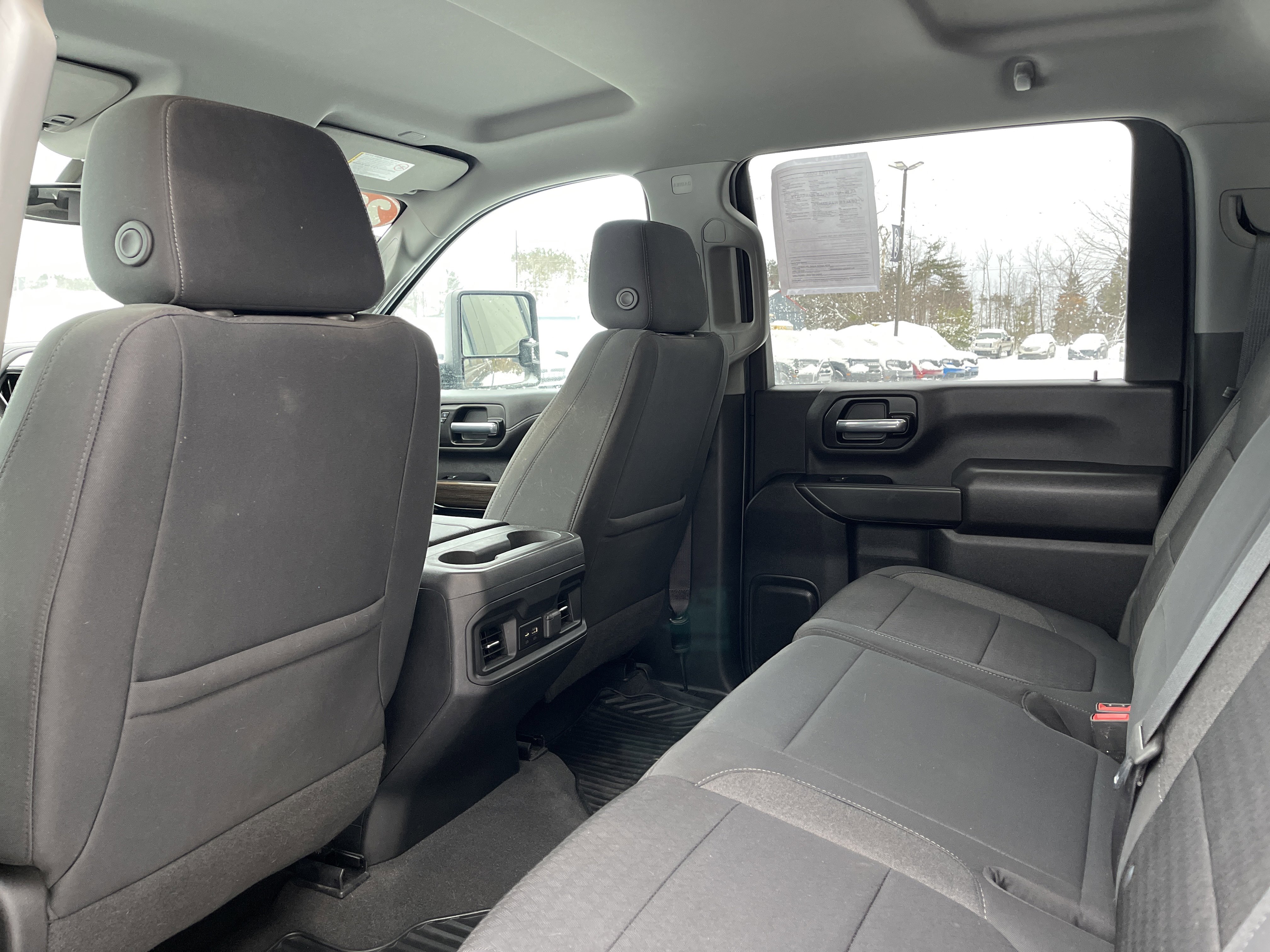 Used 2022 Chevrolet Silverado 3500 LT w/ Convenience Package image 11