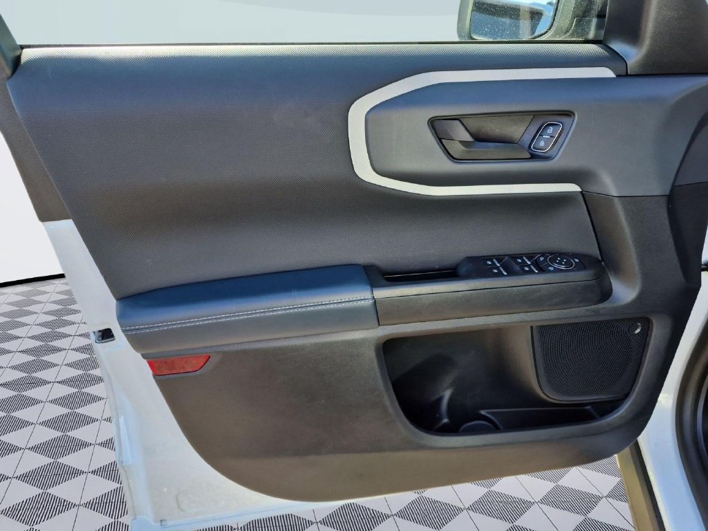 Certified 2022 Ford Bronco Sport Outer Banks AWD/4WD image 10