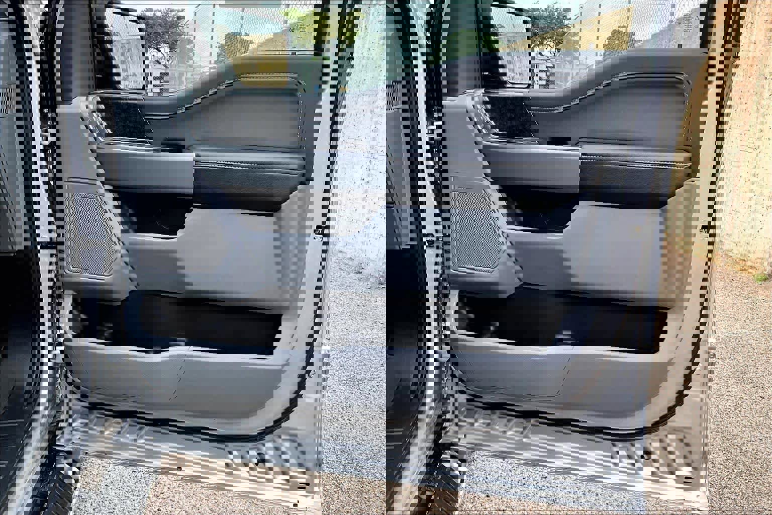 Certified 2022 Ford F150 XLT w/ Equipment Group 302A High image 23